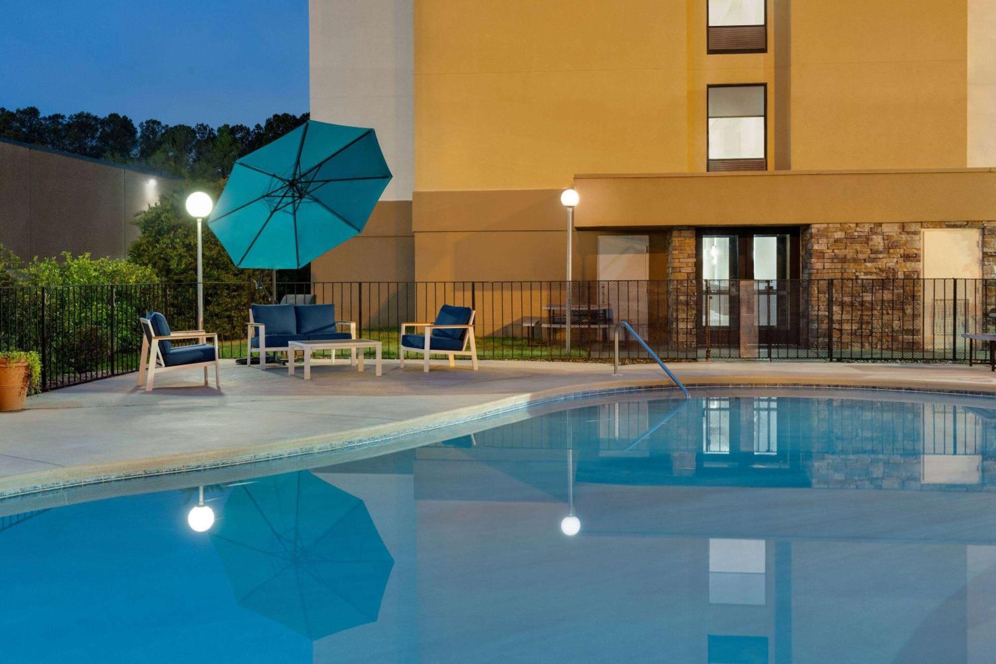 Baymont By Wyndham Augusta West Hotel Exterior photo